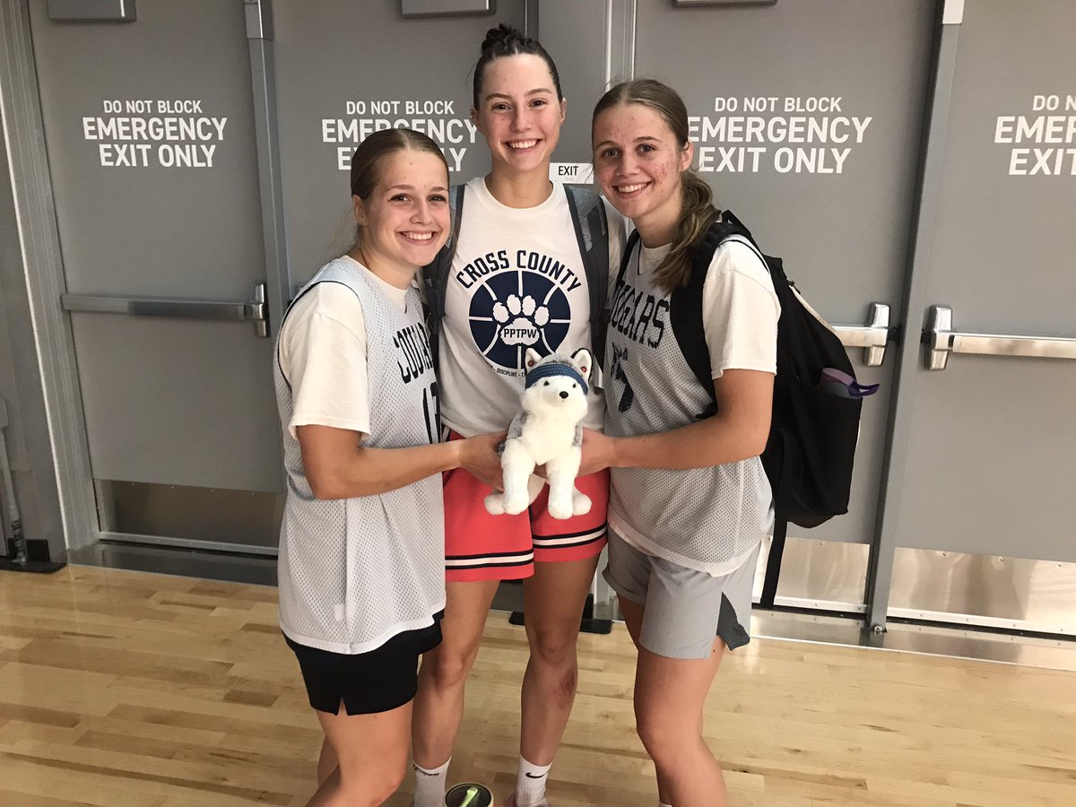 Went 1-2 in our opening day of the Top 10 camp at Kearney. Our Top DAWGS were:
<a href="/olivepeterson27/">Olive Peterson</a> vs. Sandy Creek
<a href="/AdrieWaller/">Adrienne</a> vs. Elm Creek
<a href="/EdenPeterson0/">Eden Peterson</a> vs. Aquinas
Back in action tomorrow morning at 9:00!