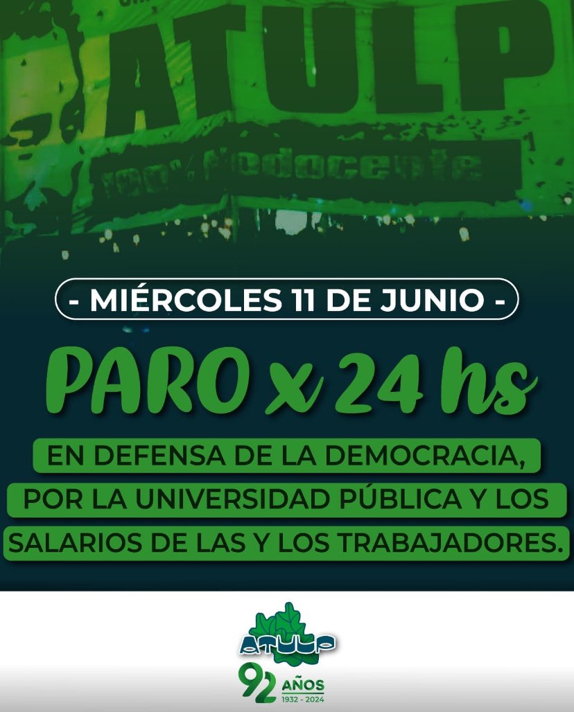 EzequielLasta's tweet photo. Paro de Nodocentes #ATULP en la #UNLP por 24 hs en defensa de la democracia 

@fatunoficial https://t.co/KE4vXtofWe