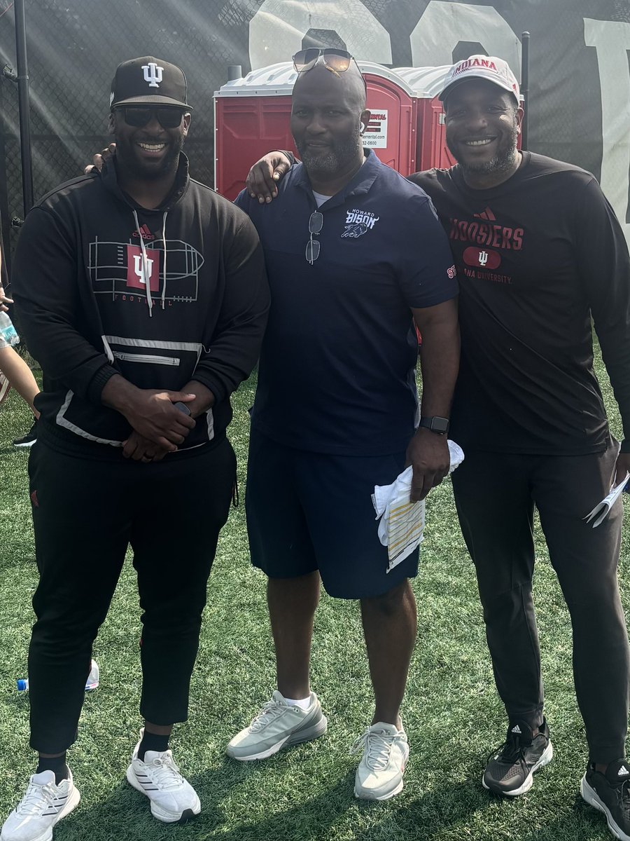 Mike Bellamy (@coachbellamy) on Twitter photo Good day hanging with my Guys <a href="/coach_buddha/">Coach Buddha Williams</a> & <a href="/CoachOlaAdams/">Coach Ola Adams</a> ,,, The <a href="/HUBISONFOOTBALL/">HOWARD FOOTBALL</a> is a brand…#BuiltForThis #HeGotMe Good day hanging with my Guys <a href="/coach_buddha/">Coach Buddha Williams</a> & <a href="/CoachOlaAdams/">Coach Ola Adams</a> ,,, The <a href="/HUBISONFOOTBALL/">HOWARD FOOTBALL</a> is a brand…#BuiltForThis #HeGotMe