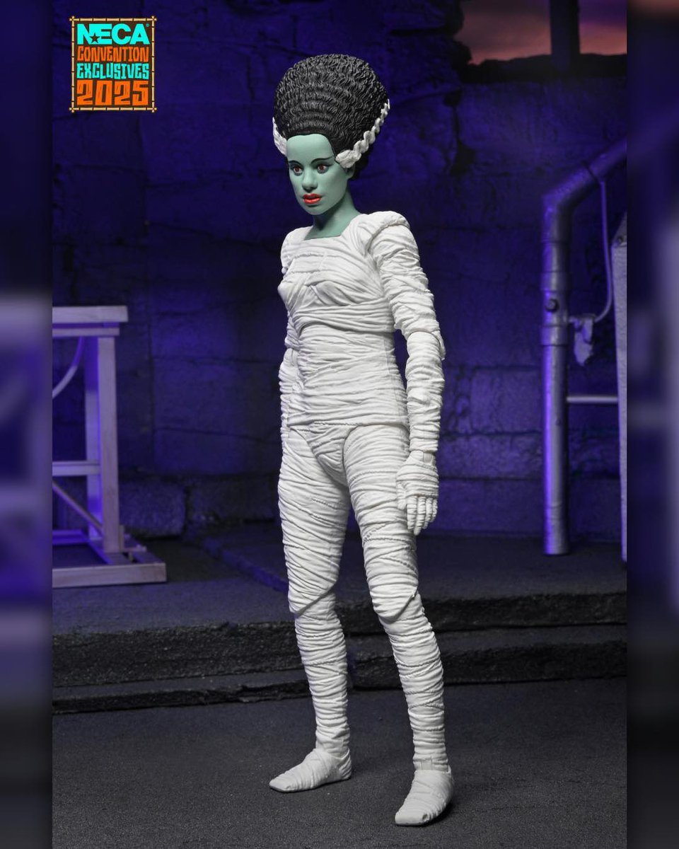 ActionActionFig's tweet image. NECA reveals SDCC 2025 exclusive Universal Monsters - GitD Bride of Frankenstein!

#ActionFigure #ActionFigures #UniversalMonsters #NECA