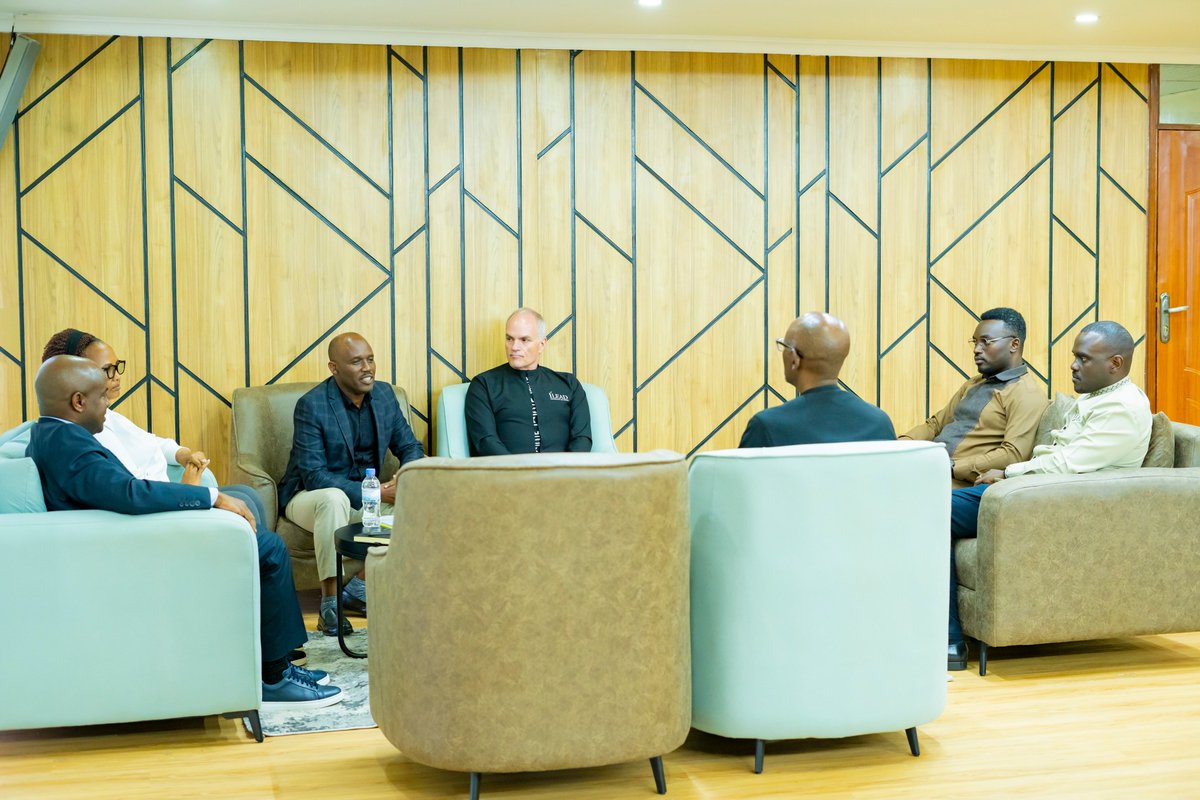 Today, <a href="/JohnGriffinTx/">John P Griffin</a>, VP at @maxwellleadership,  with a team led by ED Fred Katagwa of <a href="/AfricaNewLifeRW/">Africa New Life</a>, held a meeting with Minister <a href="/JoNsengimana/">Joseph Nsengimana</a> and CTA <a href="/pgatabazi/">Pascal Gatabazi</a> of <a href="/rwanda_edu/">Ministry of Education | Rwanda</a>.