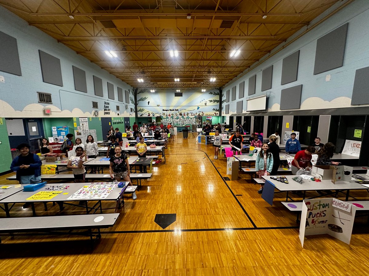 4th grade classes at Hulsing Elementary showcased their incredible talents at Mini Society/Market Day! The students loved this wonderful activity that many generations have also experienced and enjoyed!