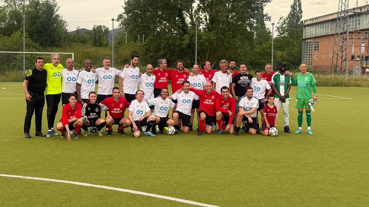 <a href="/icaalava/">ICA Alava/Araba</a> campeón ante los veteranos del San Ignacio 

<a href="/icaalava/">ICA Alava/Araba</a> txapelduna San Ignazioko beteranoen aurka