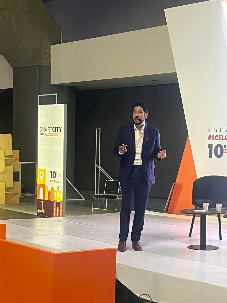 ESZ Smart Governance (@esz_smartgov) on Twitter photo Del trámite a la confianza: ¿Cómo enfrentar el nuevo marco legal con inteligencia regulatoria?🔍
¿No pudiste asistir a la ponencia? Aquí te dejamos un resumen de la primera participación de nuestro CEO <a href="/juanjoo_ca/">JuanJo Cabrera</a> en el <a href="/SmartCityLATAM/">Smart City Expo LATAM Congress</a> 2025 en Puebla:
🚨En México se realizan Del trámite a la confianza: ¿Cómo enfrentar el nuevo marco legal con inteligencia regulatoria?🔍
¿No pudiste asistir a la ponencia? Aquí te dejamos un resumen de la primera participación de nuestro CEO <a href="/juanjoo_ca/">JuanJo Cabrera</a> en el <a href="/SmartCityLATAM/">Smart City Expo LATAM Congress</a> 2025 en Puebla:
🚨En México se realizan