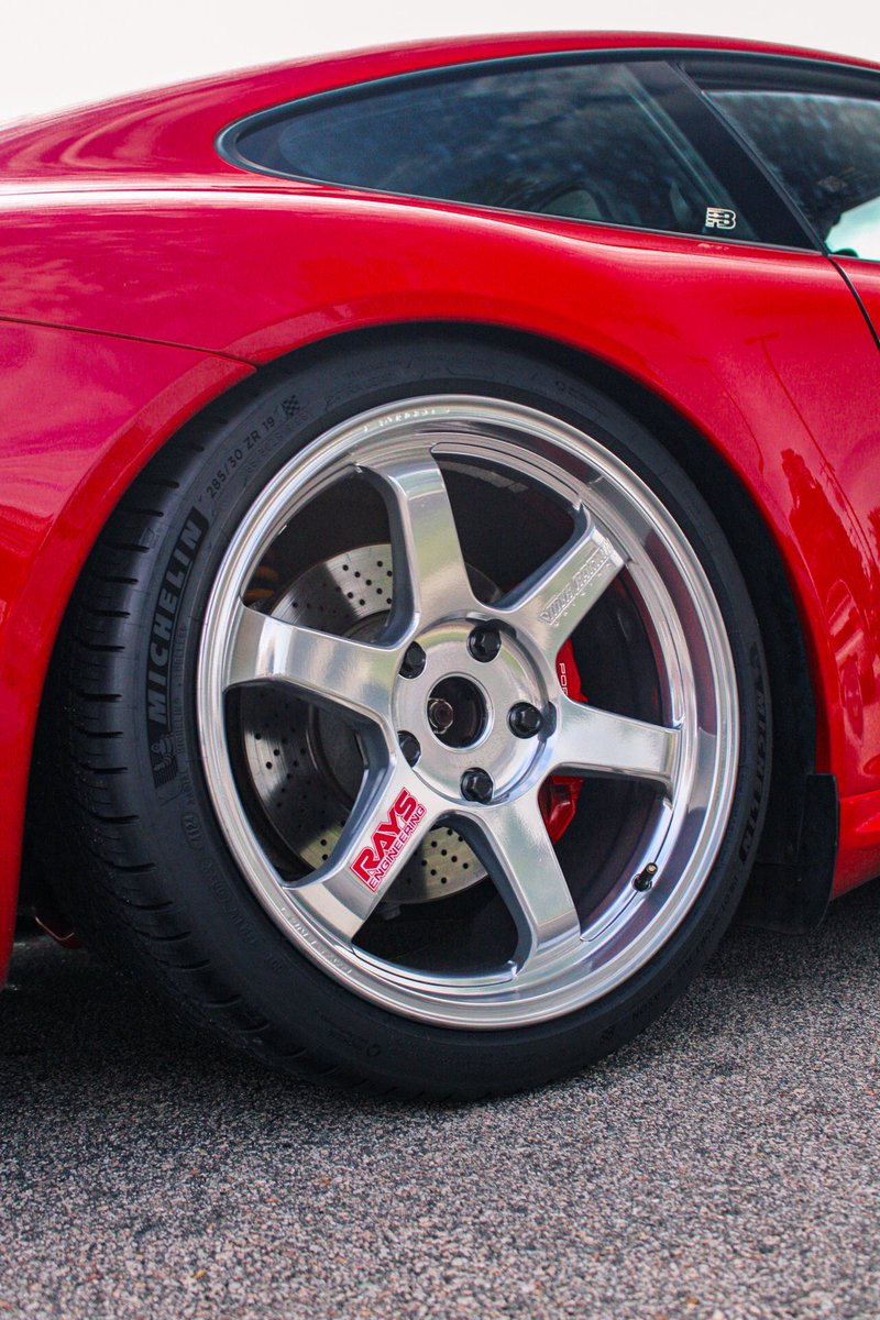 Kodak White tweet media