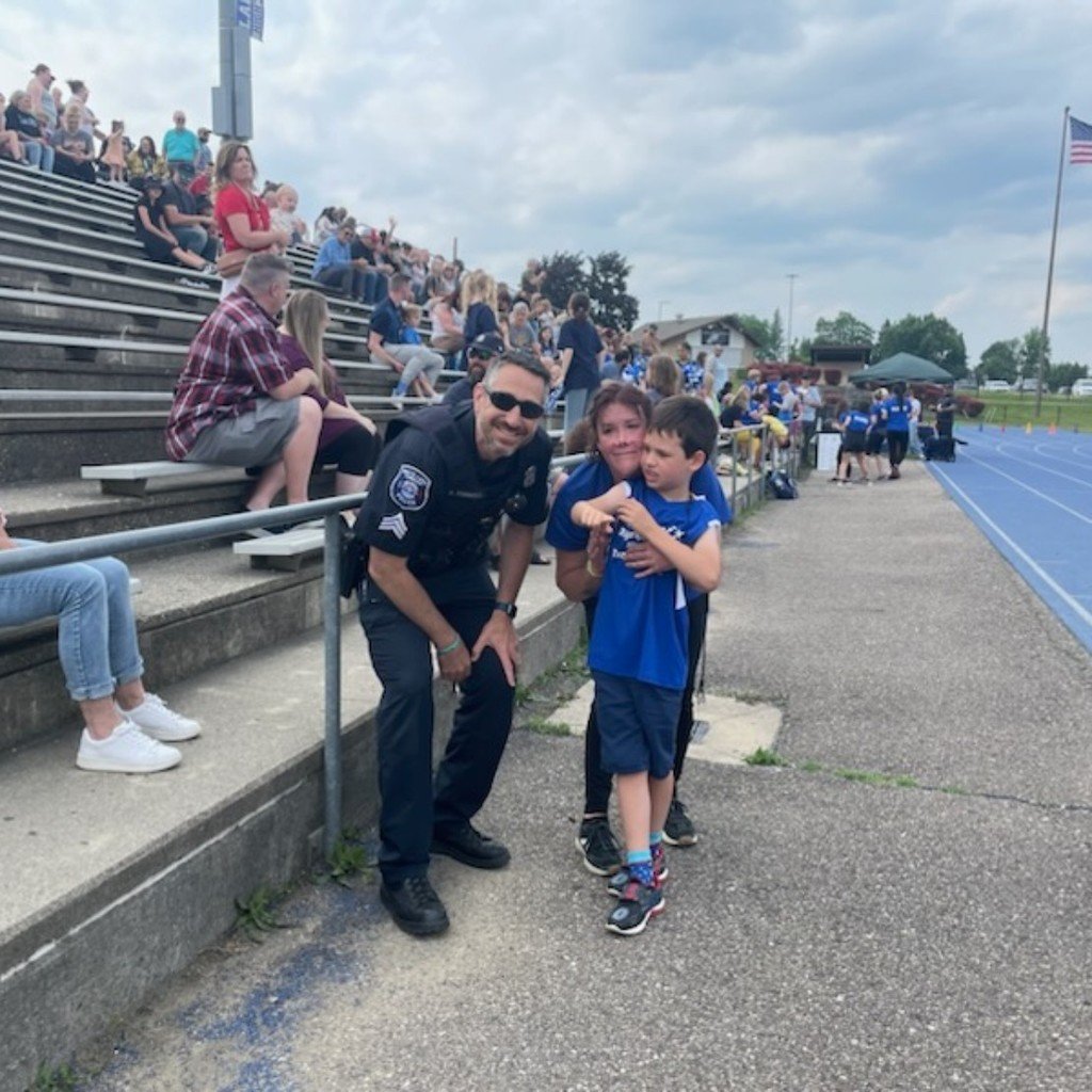 HuronValleyNews's tweet photo. Sneak peek at Lakewood Elementary's Special Olympics event tonight!
#WeAreHVS
#HVSsuccess https://t.co/hx61w9tc8l