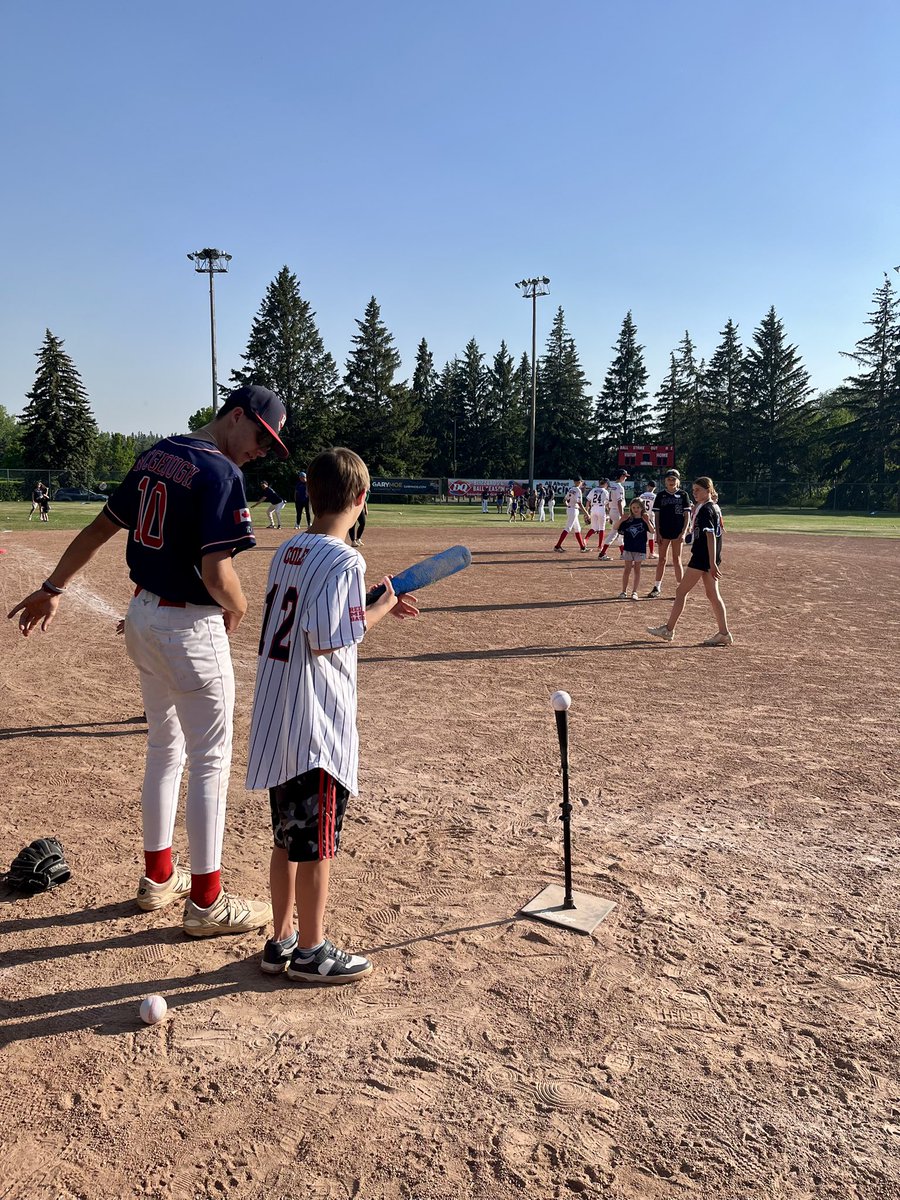 Another great evening of Challenger Baseball☀️⚾️
Thank you to Parallax Energy for their generous sponsorship! 
Thank you to the 18U BAEL CarStar Rangers team, 15U AA Ken Devoe Realty Rangers team, and Red Deer Rage U15A Team
~Renae Clark