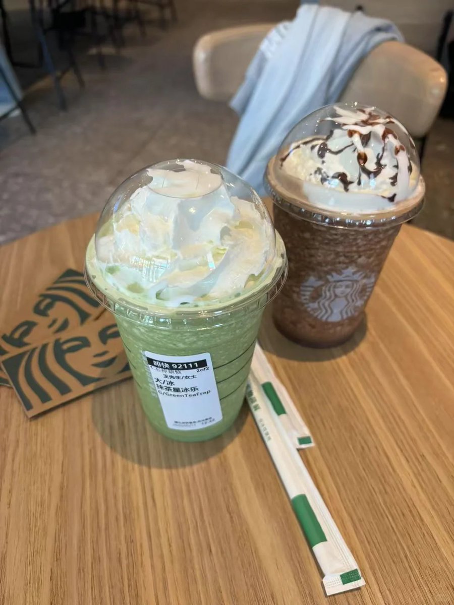 xiaoxiaohuahua2's tweet image. One week American style, one week nothing #AmericanStyle #WeeklyRoutine #Lifestyle #ChillOut #WeekendVibes #DailyLife #CasualLiving #Relaxation #RoutineLife #SimpleDays