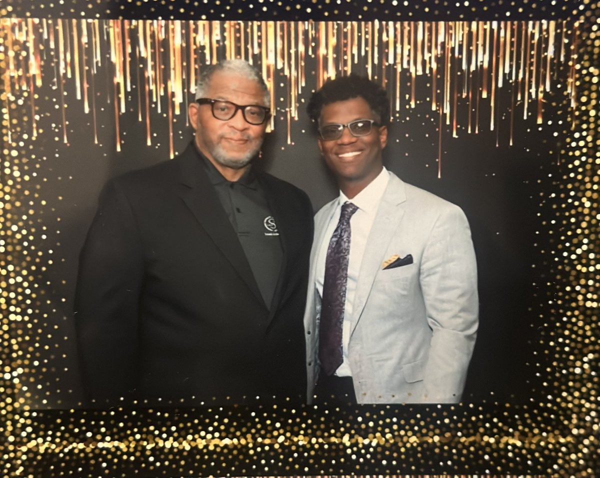 Please join me in wishing my dad a very happy birthday <a href="/FitzBeatSr/">Larry Fitzgerald Sr.</a> today! 

Thankful to have a great dad who has always been there to help mold the man I have become. 🙏🏽