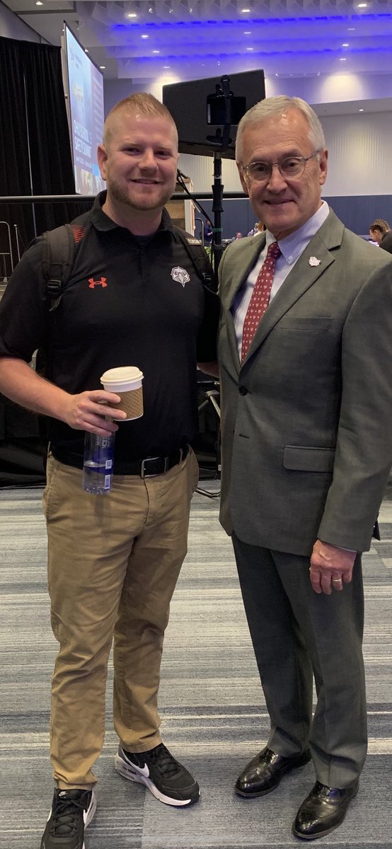 Mike Stapleton tweet media