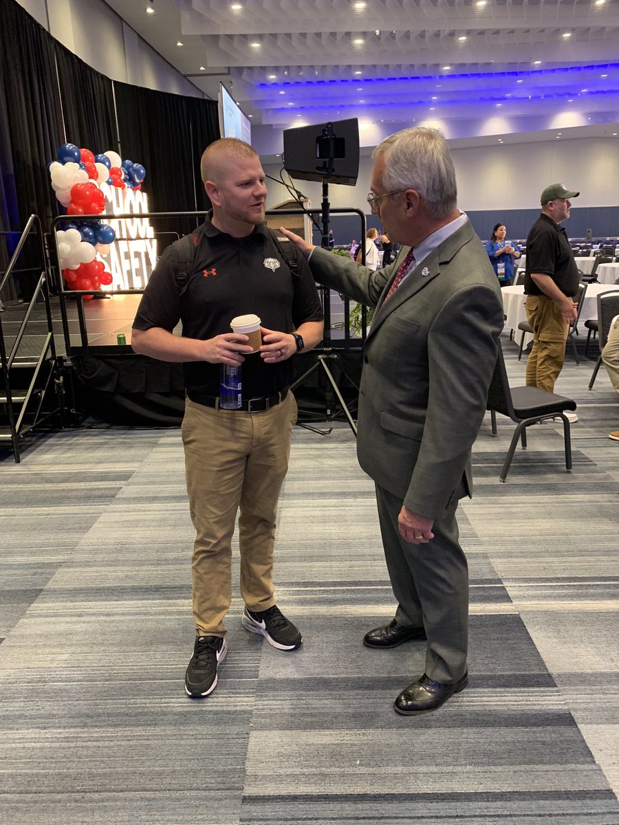 Mike Stapleton tweet media