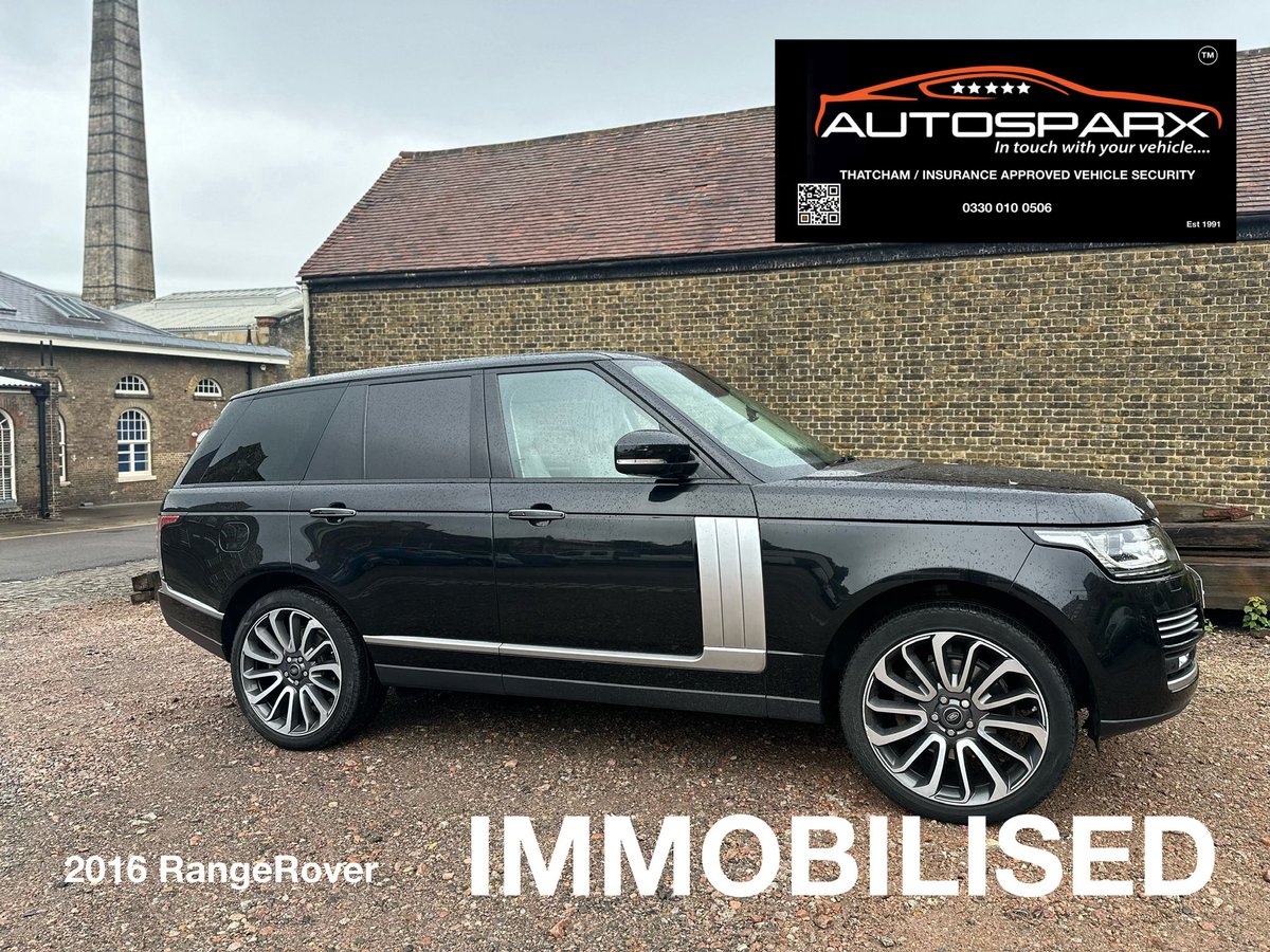 #thatcham accredited #insurance approved  #vehiclesecurity installation #whoswatchingyours #rangerover Get in touch #autosparx #vehiclesecurity Tel 03300100506 (local rate) Before it’s too late!