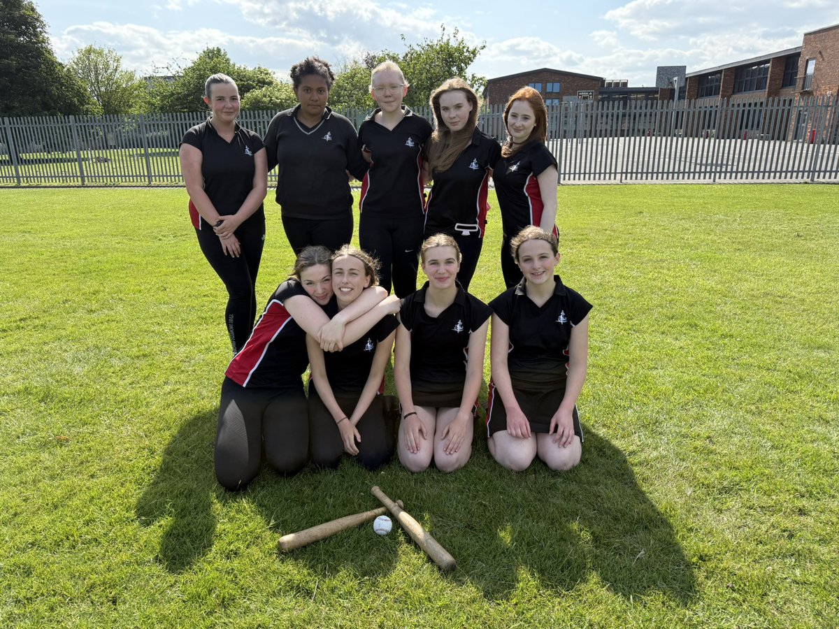 Another lovely evening of rounders with our teams across Years 7-10 away at South Holderness. 3 wins and 1 loss. Some fantastic performances and as ever a pleasure to take these girls to fixtures ⚾️🫶🏻
Well played all!