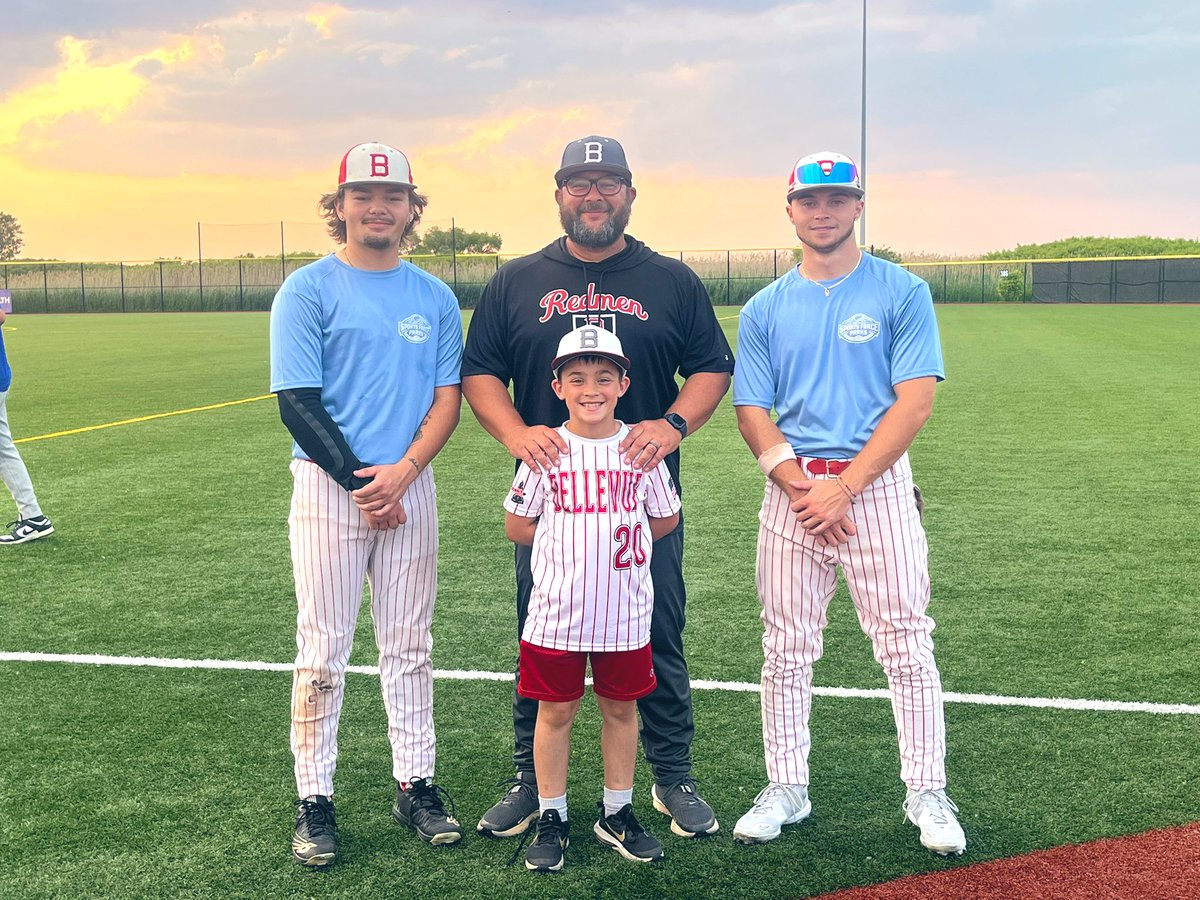 BaseballRedmen's tweet image. Beautiful night for baseball last night. Enjoyed the opportunity to coach Logan and Kaden one last time in District 9 All-Star Game!
