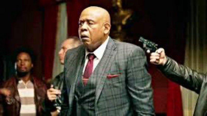 hustonmckinney's tweet image. #GodfatherOfHarlem I just watched eps eight, season four. What the hell did I just witness? 😳🤯
Joe Colombo made a madman move. Joe Colombo went for broke. Joe took Bumpy’s shit💰&amp;amp; Club.
If #BumpyJohnson doesn’t find a way to get that contract or 💰back, he’s gonna be 🪦broke💸.