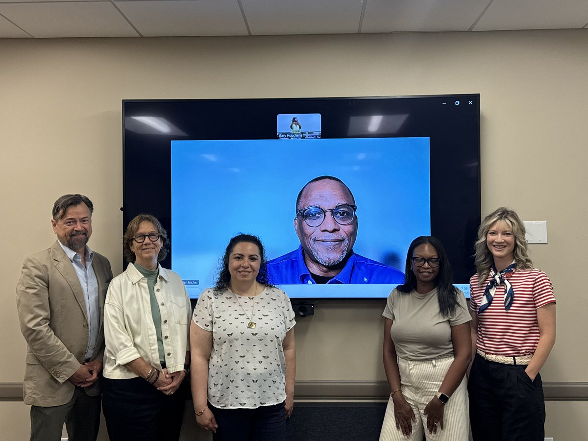 WKUEDD's tweet image. Congratulations to Dr. Shaparak Malek-Morvai, newest graduate of the WKU EdD program, who successfully defended her dissertation, “A convergent parallel mixed method design analysis of sponsorship and the advancement of women in the workplace.” Go Tops! @WKU_SLPS @WKUCEBS