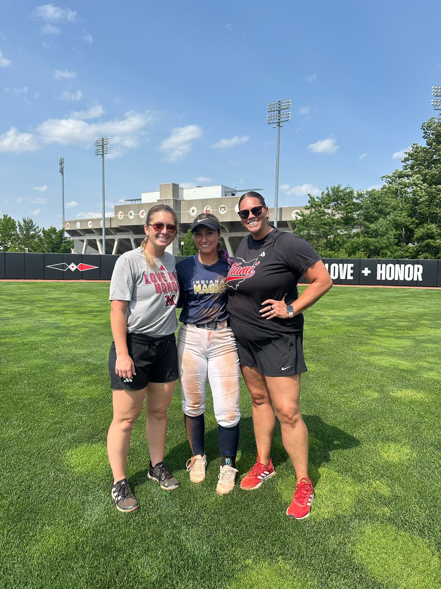 Savvanna Riall - 2026 (@savvannar) on Twitter photo Couldnāt have had a better day today spending it with <a href="/MiamiOH_SB/">Miami Softball</a> ! Thank you for hosting such a great camp for all of us and making us better. Canāt wait to see you again soon! ā¤ļø #loveandhonor <a href="/livforshey/">Livi Forshey</a> <a href="/Coach_Doria/">Emerald</a> <a href="/mandygardner24/">Mandy Gardner-Colegate</a> <a href="/MagicGoldSB/">IN Magic Gold-Green</a> Couldnāt have had a better day today spending it with <a href="/MiamiOH_SB/">Miami Softball</a> ! Thank you for hosting such a great camp for all of us and making us better. Canāt wait to see you again soon! ā¤ļø #loveandhonor <a href="/livforshey/">Livi Forshey</a> <a href="/Coach_Doria/">Emerald</a> <a href="/mandygardner24/">Mandy Gardner-Colegate</a> <a href="/MagicGoldSB/">IN Magic Gold-Green</a>