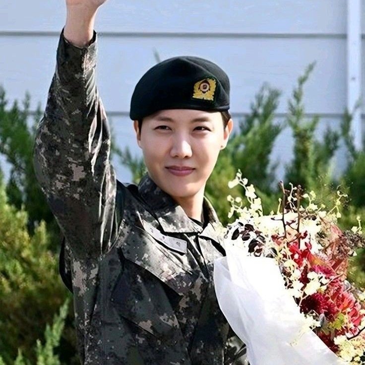 bluegreyarmy's tweet image. AGORA SÓ FALTA UM!!!!!!!