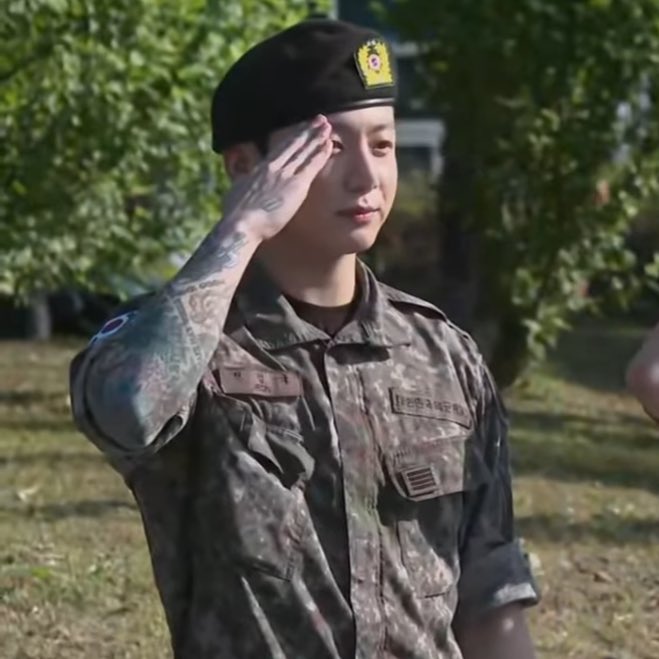 Jungkook Charts tweet media