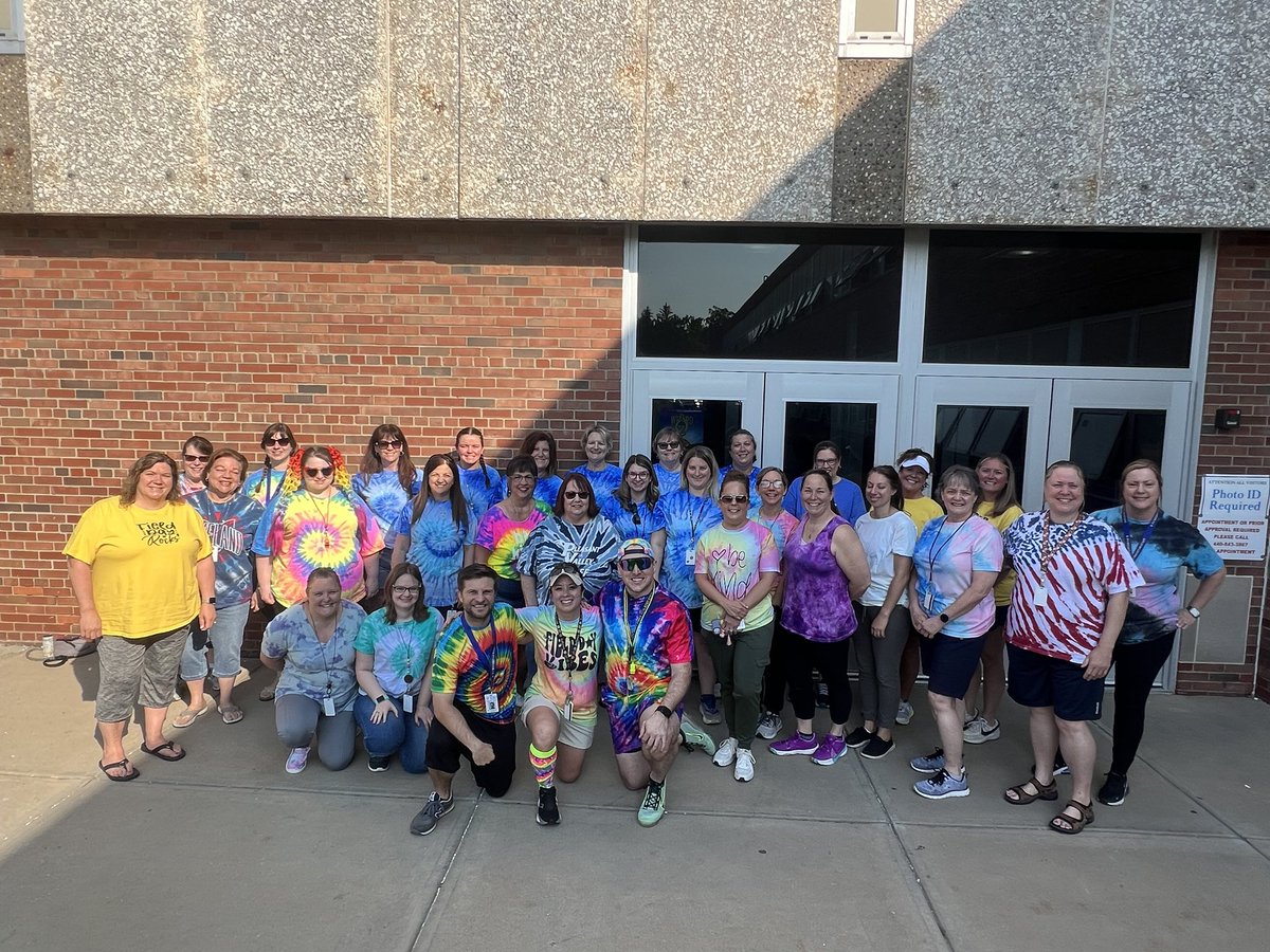 Excellent Field Day put on by our amazing PE staff today. Thank you to all of the parents who volunteered to help make it a success! ⭐️💙