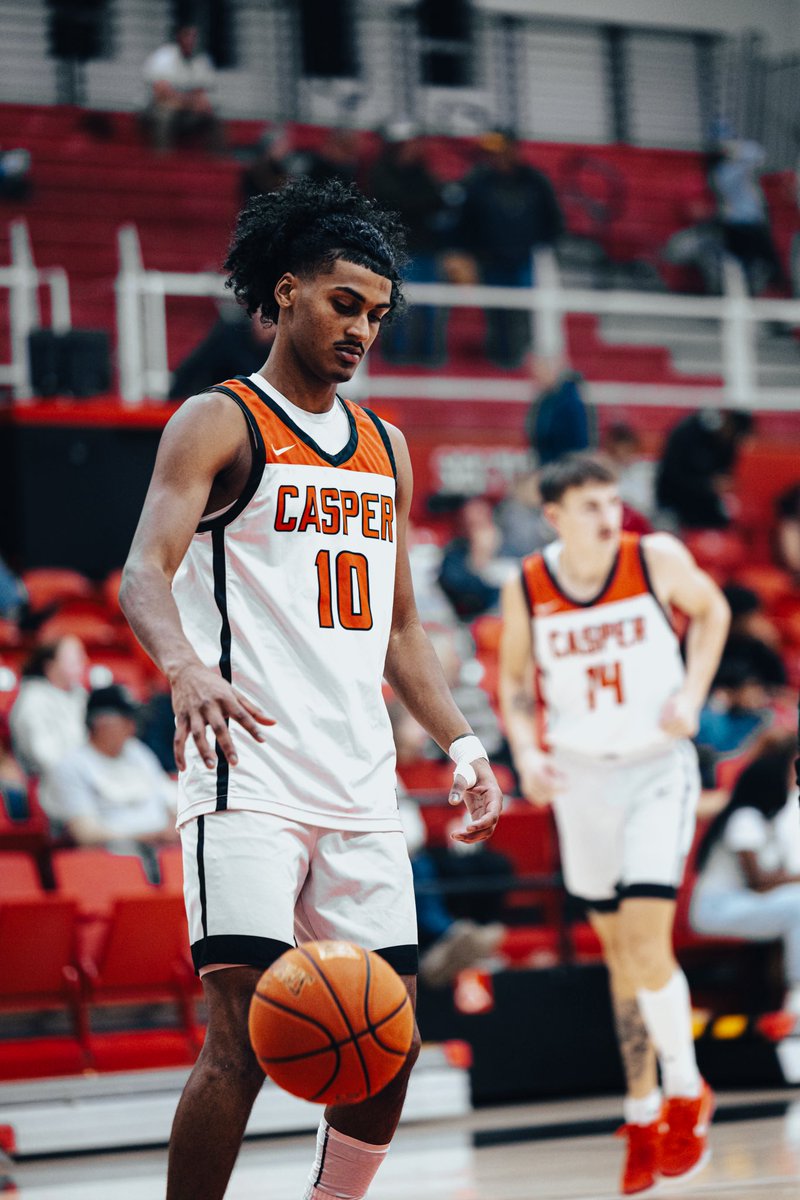 Dear 4-year coaches,

Everyone’s story is different. Rohan has gone through so much adversity in his life, but he’s always came out of it better. 

Injuries and playing on a loaded team never made him stop competing. 

Rohan deserves a chance to play at the 4-year level and get