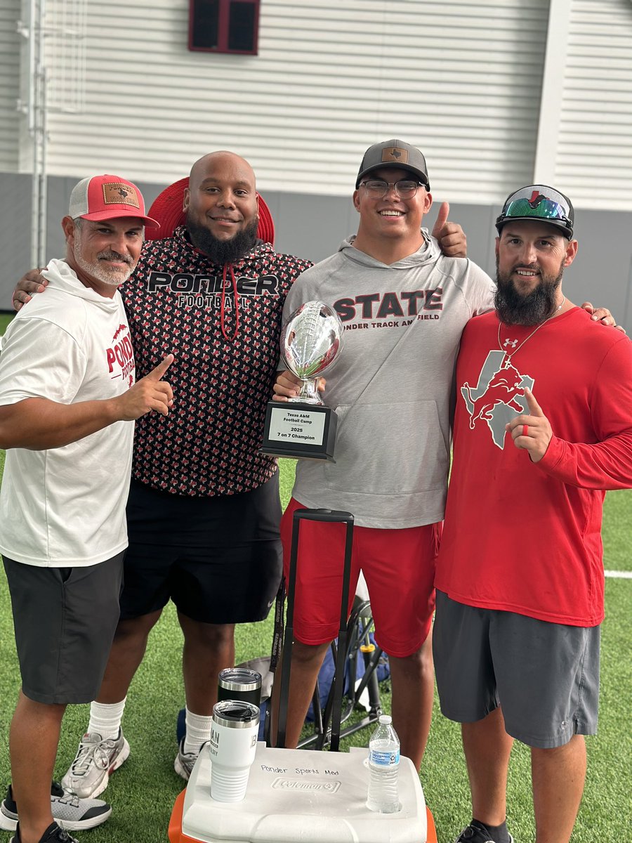Coach Schulz tweet media