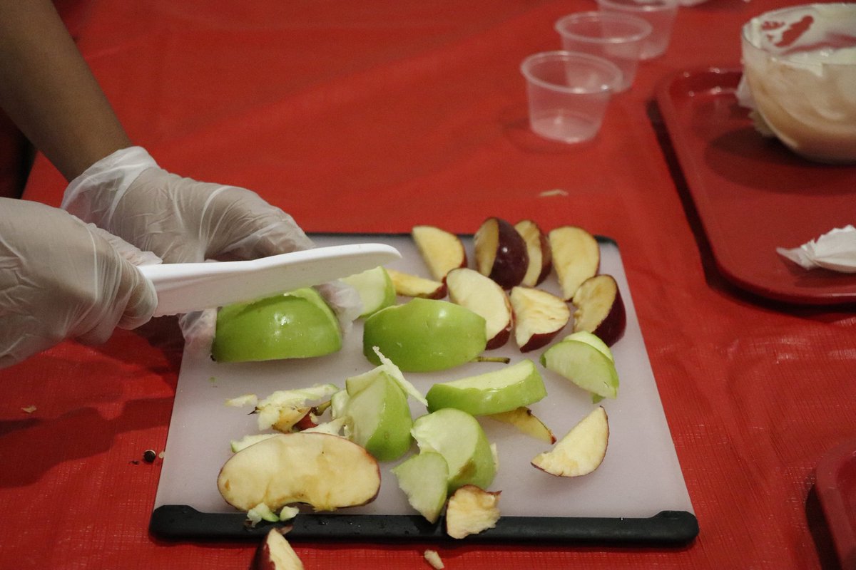 NextGenFocus's tweet image. What a great start to our summer camp!😉🙂‍↕️😝

#norcross #gwinnett #virtual #robotics #art #science #outdoors #soccer #summer #summercamp #learning