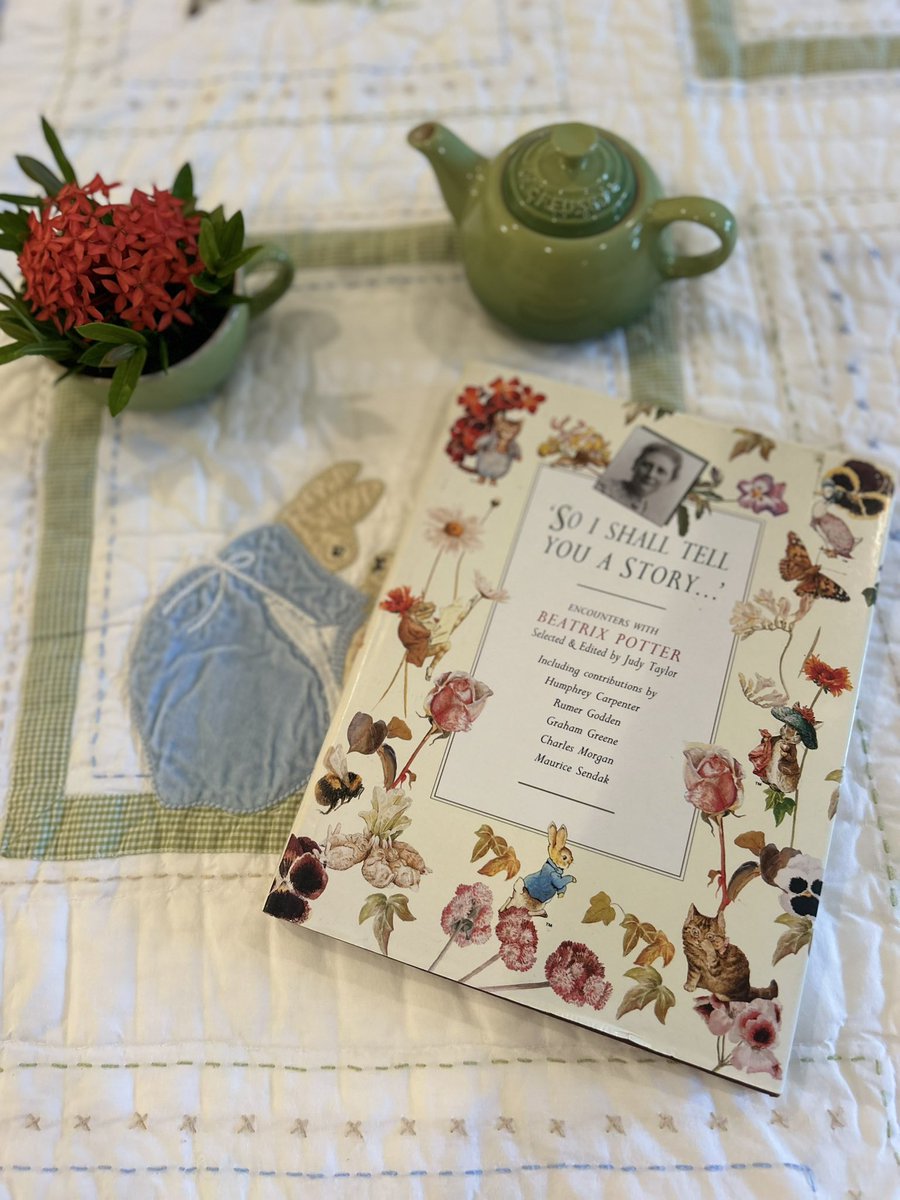 🎂 On this day in 1928, Maurice Sendak was born. An American author and illustrator, he was greatly influenced by Beatrix Potter and had a deep admiration for her. This book by Judy Taylor features a fantastic paper that Sendak delivered about Beatrix.