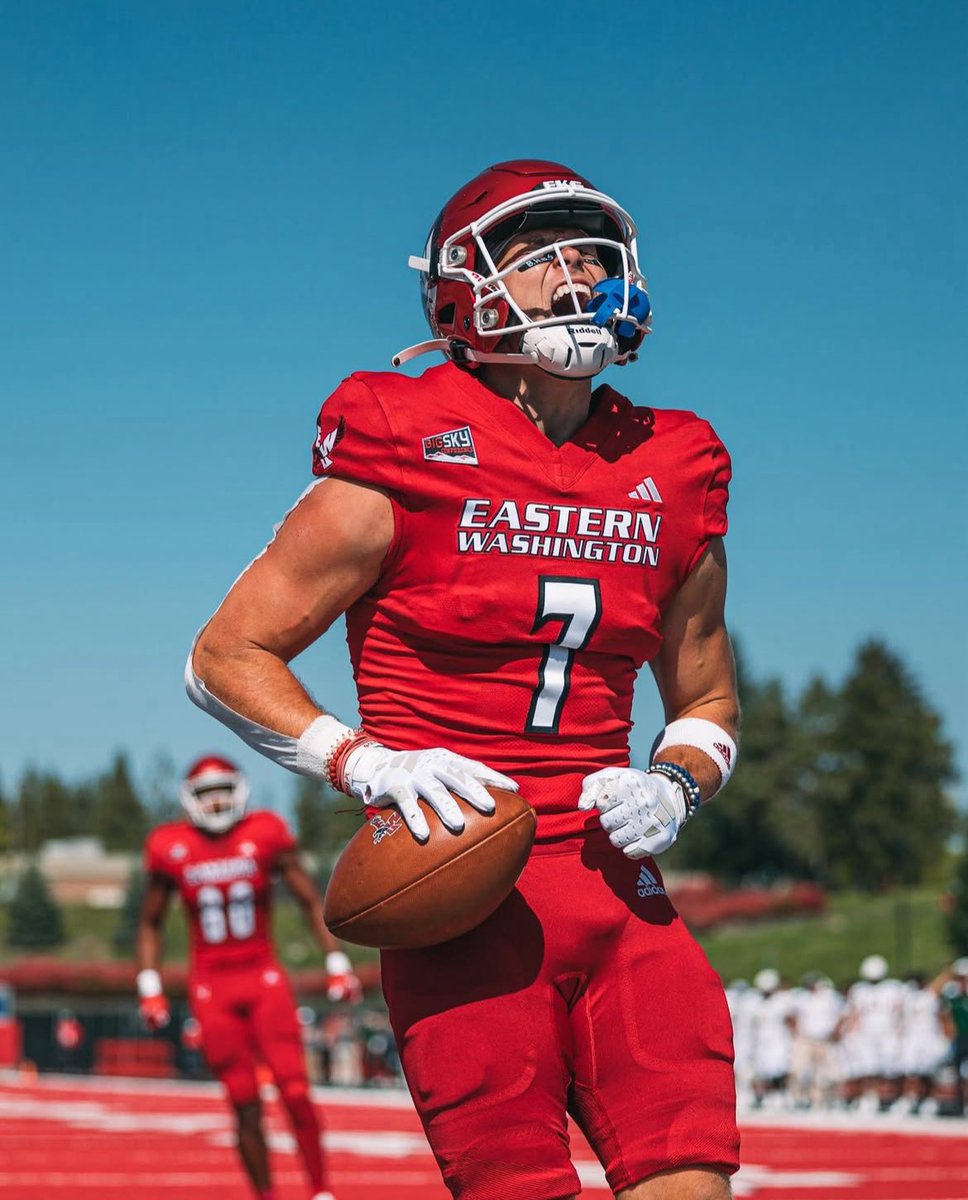 Q Skillings 2026 6’0 206 RB/ATH (@qskillings2) on Twitter photo After a great conversation with <a href="/CoachBestEWU/">Coach Aaron Best</a> , I'm beyond blessed to share that I've received my first Division one offer! This means the world to me, and I'm incredibly grateful for all the support and love I’ve gotten along the way!#goeags #agtg <a href="/WFCoachCampbell/">Steve Campbell</a> After a great conversation with <a href="/CoachBestEWU/">Coach Aaron Best</a> , I'm beyond blessed to share that I've received my first Division one offer! This means the world to me, and I'm incredibly grateful for all the support and love I’ve gotten along the way!#goeags #agtg <a href="/WFCoachCampbell/">Steve Campbell</a>