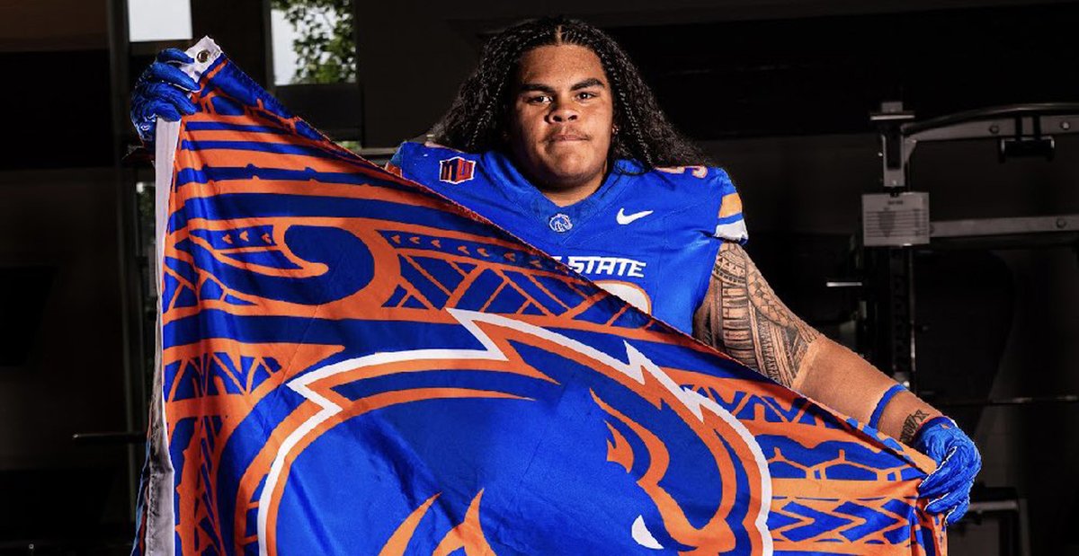 Boise State was the first official visit for Anchorage (Alaska) Bartlett defensive lineman Deuce Alailefaleula and the Broncos set a high bar for him 247sports.com/article/-boise…