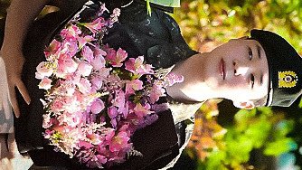 hourlyjimineyes's tweet image. 🌸