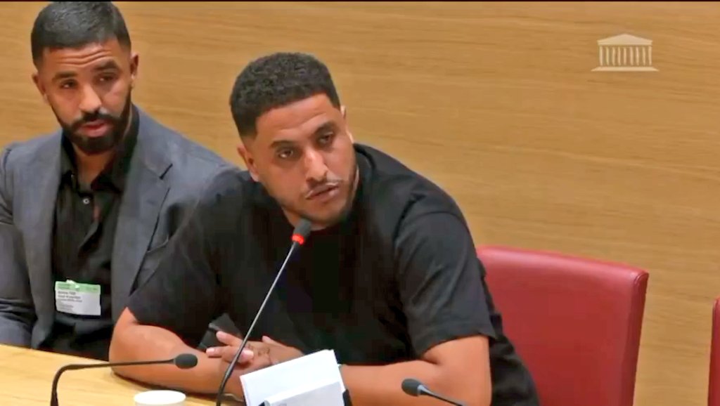 Je viens de matter toutes les commissions des influenceurs là...
J'ai juré que c'est mieux que Netflix, et c'est Gratuit 🤣

Ce moment était Légendaire👇😭