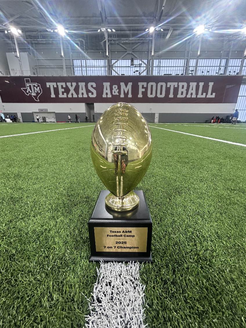<a href="/AggieFootball/">Texas A&M Football</a>  7 on 7 TOURNAMENT CHAMPS! 
#DogsOnly