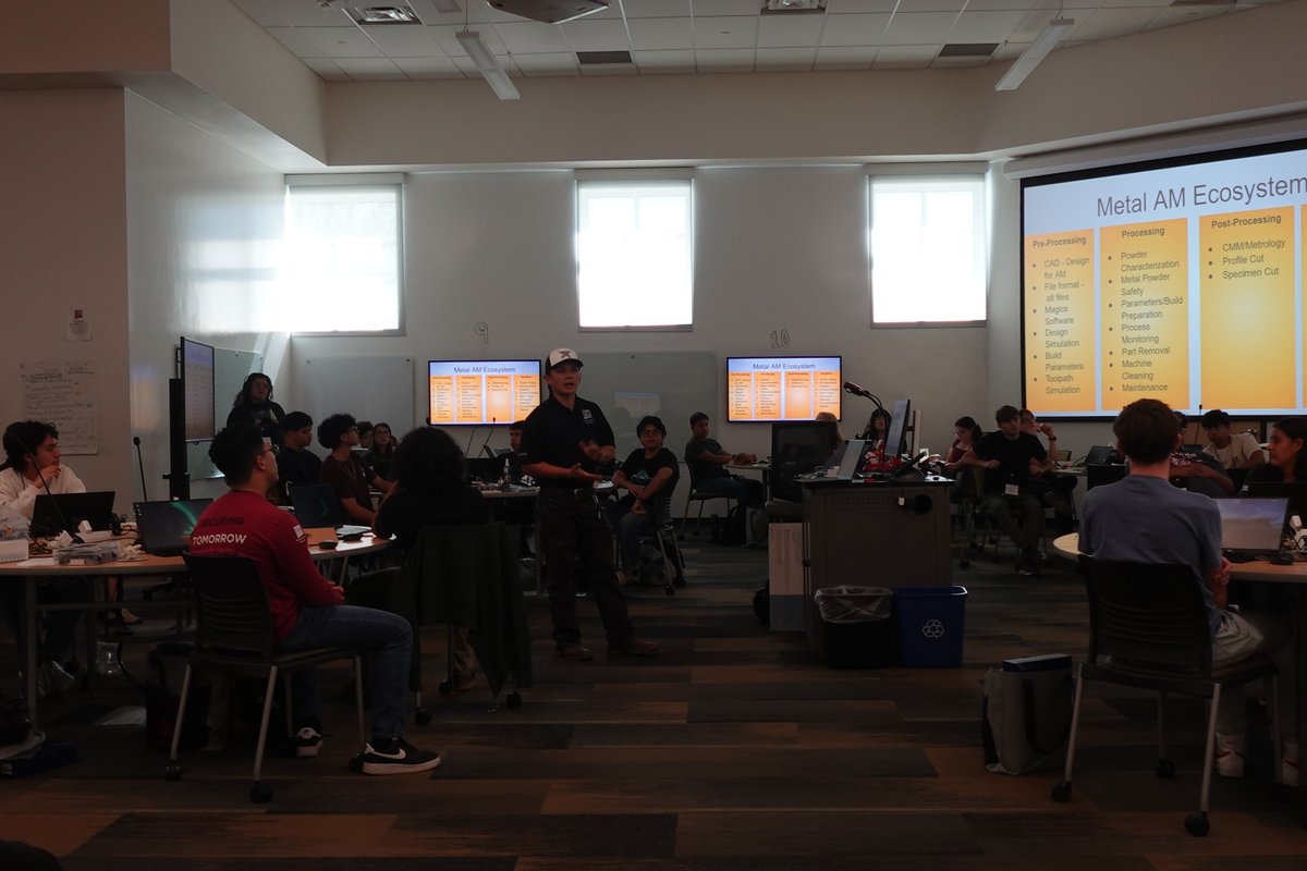 PSLNMState's tweet image. STEM Mavericks hit a milestone Friday as 2023 alum Luis Saldana returned to speak to this year’s 40 participants. He reflected on joining as 1 of just 5 campers, gaining key skills, landing a role with PSL’s TMS division, completing the CREW program, &amp;amp; performing in mariachi.