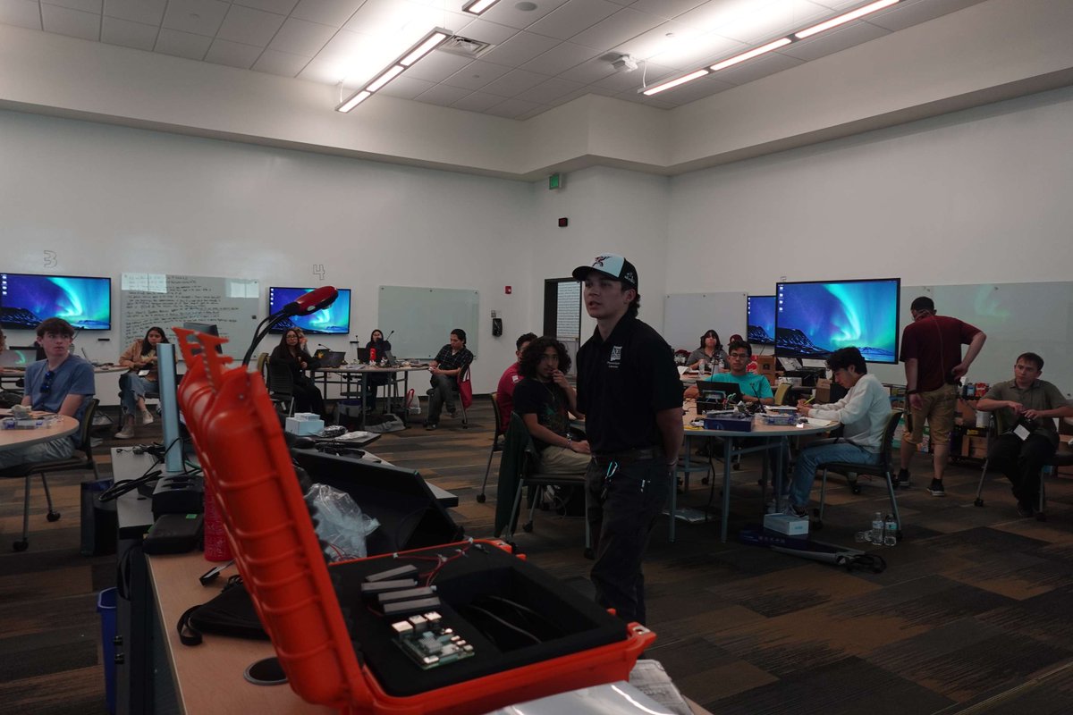PSLNMState's tweet image. STEM Mavericks hit a milestone Friday as 2023 alum Luis Saldana returned to speak to this year’s 40 participants. He reflected on joining as 1 of just 5 campers, gaining key skills, landing a role with PSL’s TMS division, completing the CREW program, &amp;amp; performing in mariachi.
