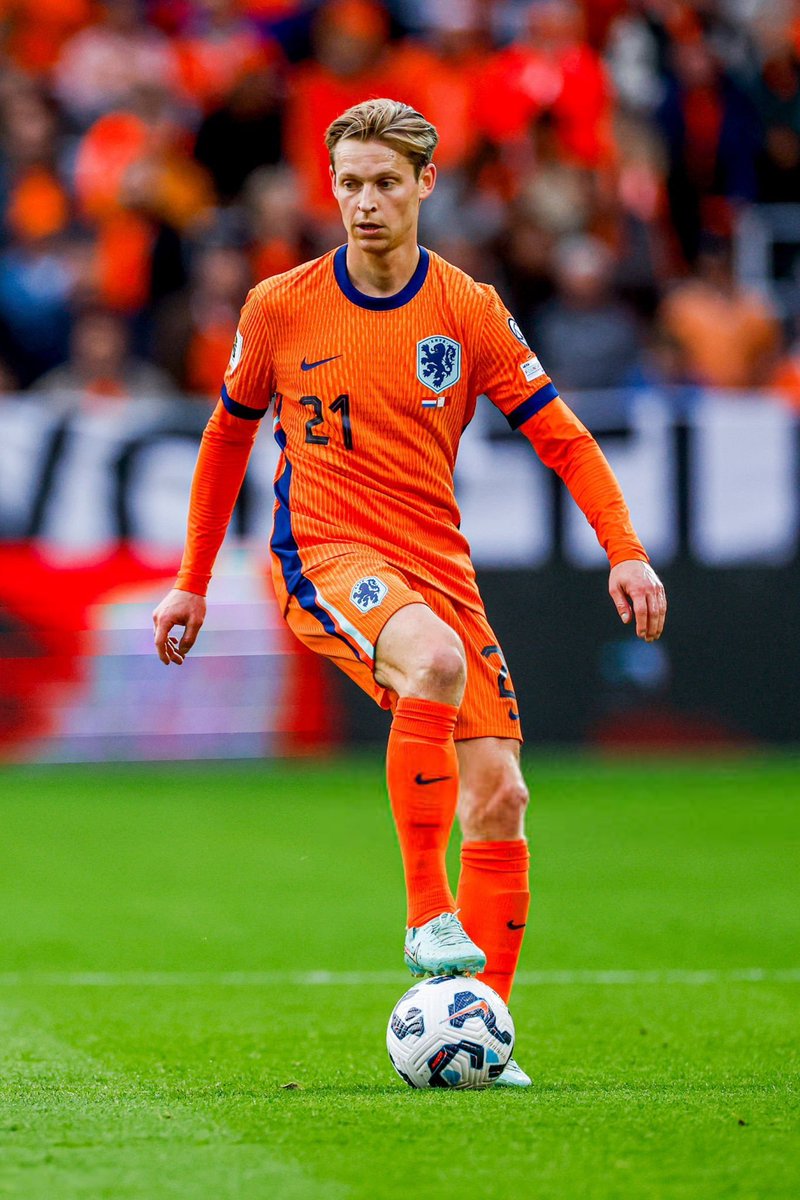 Frenkie De Jong menyumbang 2 assist melawan Malta. Skor akhir 8-0.