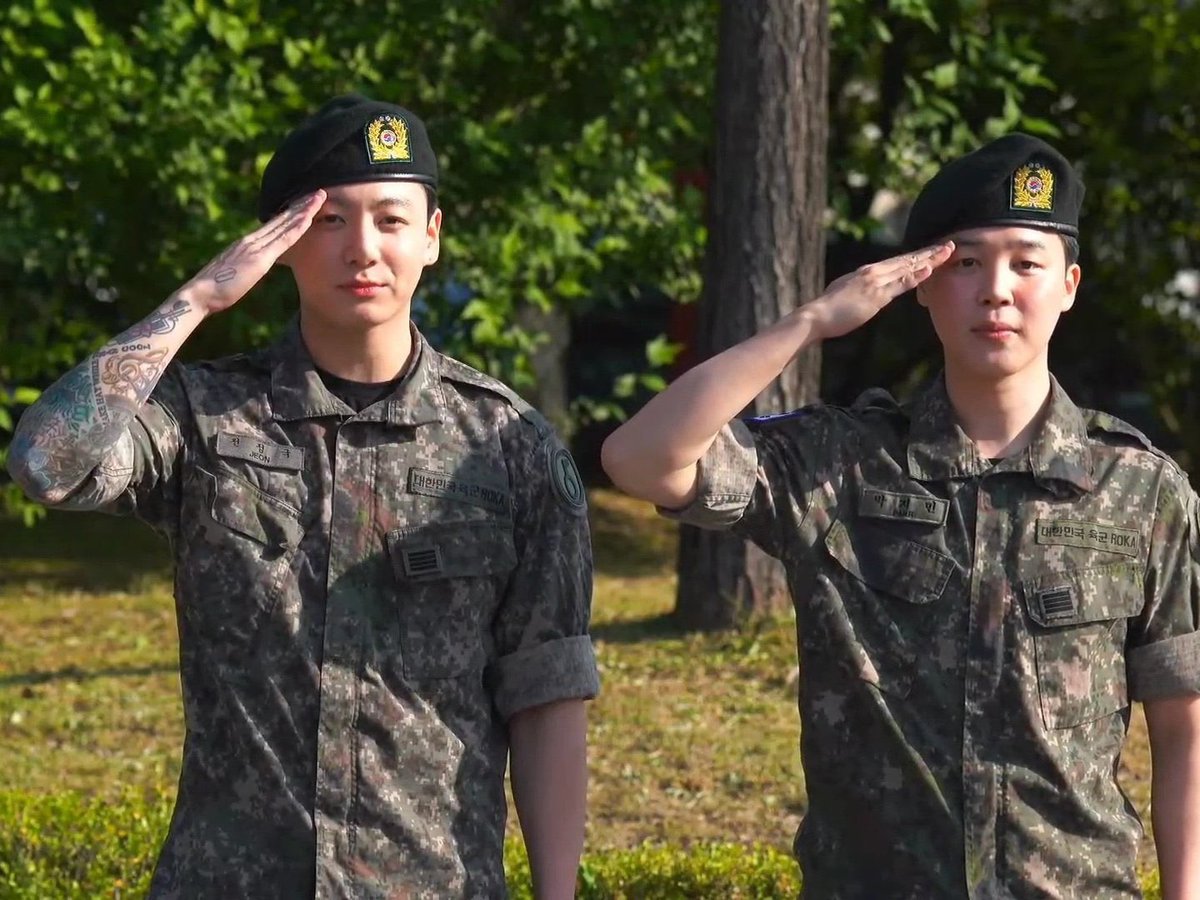 하꼬 군인편이랑 잘익은복숭아지미니