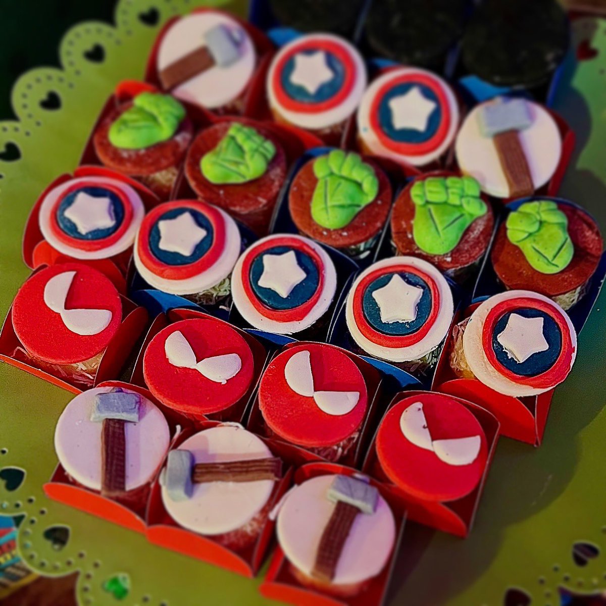 blendcacau's tweet image. Docinhos personalizados em pasta americana 😍 
Encomende agora mesmo (65) 99258 8824 📲 

#docinhos #pastaamericana #osvingadores #avengers #alegria #instagood #boanoite #encomendas #cuiaba #obrigadosenhor