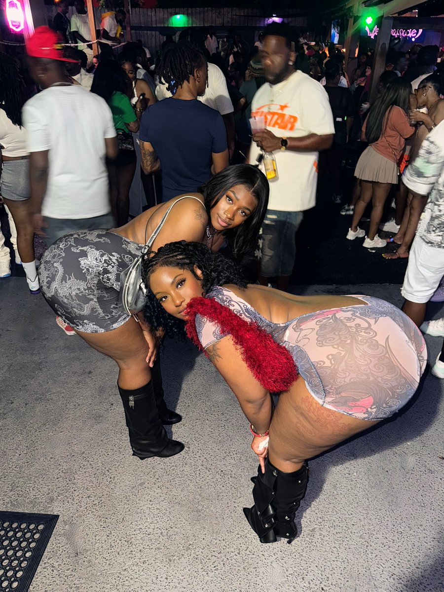 BourgeoisTeira's tweet photo. Real Sisters?👯‍♀️😮‍💨 https://t.co/eay3OHDU8B