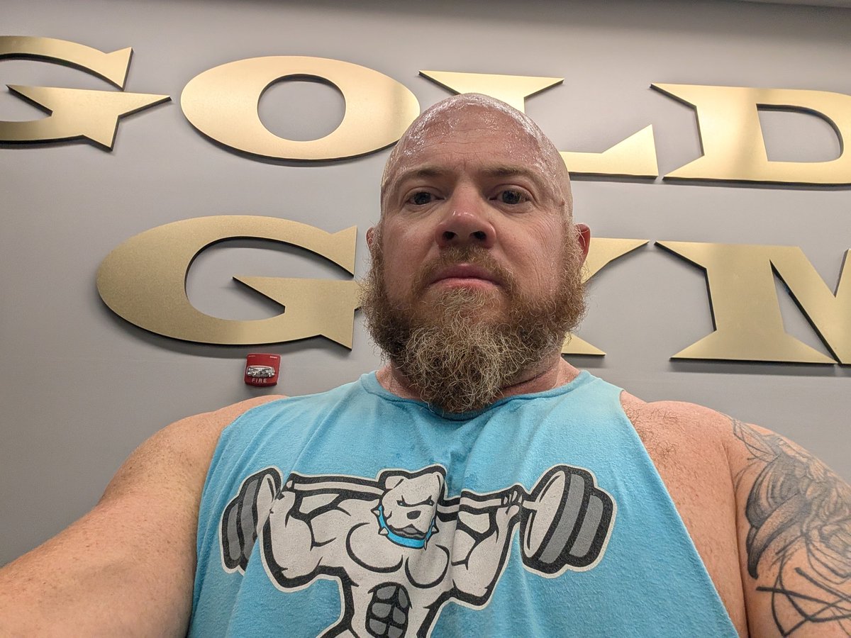 Josh Porter (@coach_j_porter) on Twitter photo Have to train at a Gold's on vacation and you think, "What would <a href="/MilGURUton/">The1CalledGuRu</a> do???" Lol Have to train at a Gold's on vacation and you think, "What would <a href="/MilGURUton/">The1CalledGuRu</a> do???" Lol
