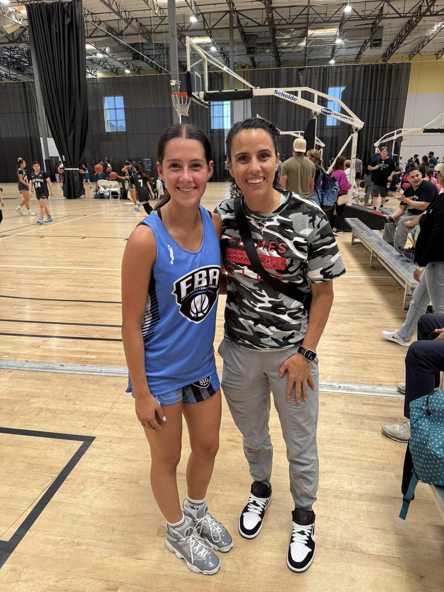 Jenna Piraino Class 2028 ballin with her club team this past weekend 🤩 <a href="/CoachBzee/">Bianca Ziemann</a>