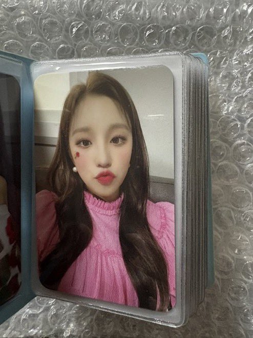 aegegule_'s tweet photo. 아이들 우기 I burn 포카 양도 

일괄 5.0
배송비x

ㅅㅊㅇ) 아이들 미연 민니 수진 소연 우기 슈화 포카 포토카드 폴라 싸폴 싸포 일본 이어폰 일타타 홍콩예스 영통 당첨 DMC 덤디 화 퀸카 누드 톰보이 오프 럭드 앨포 특전 미공포 해외 창단식 무모샵 팬싸 싸인 해외 https://t.co/33grpJa77M