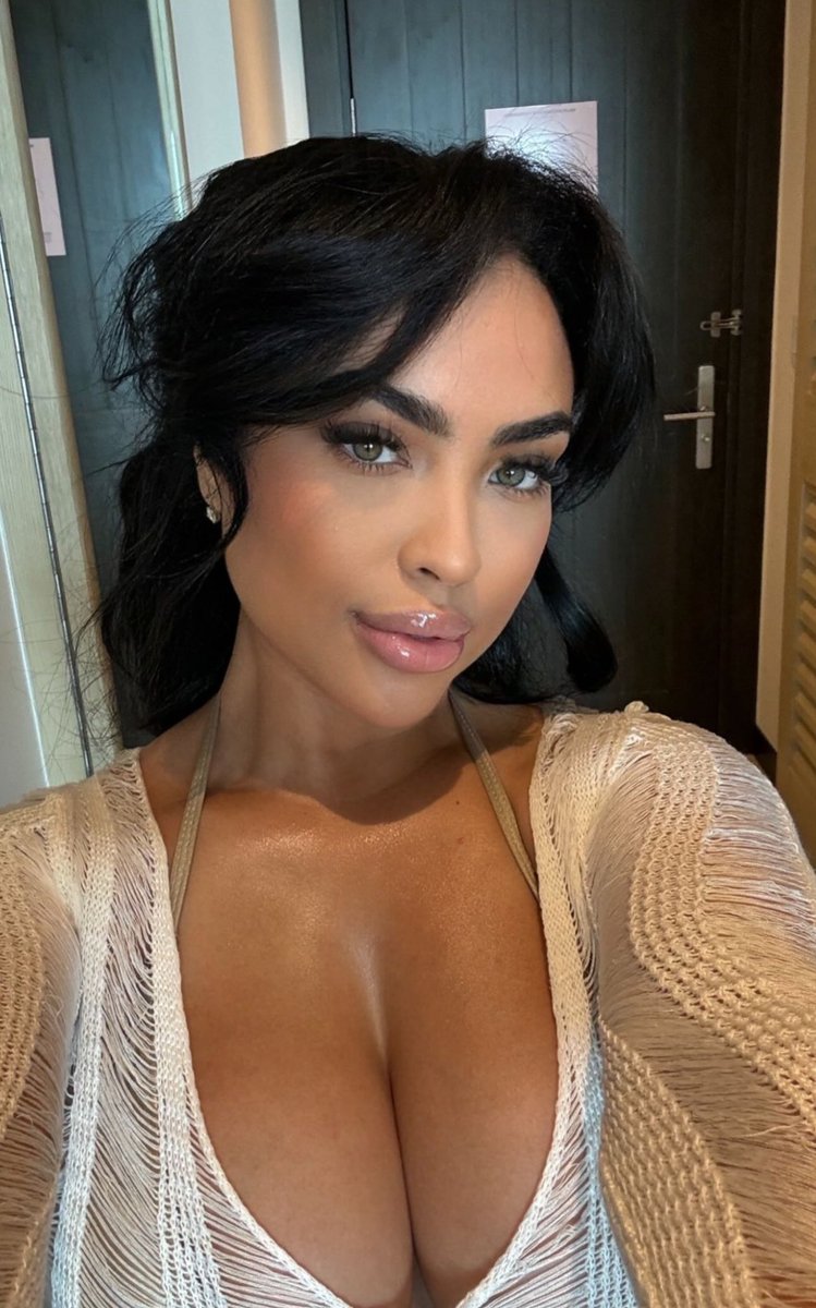 CacciolfiKim's tweet image. Mamacita ❤️💋🌹