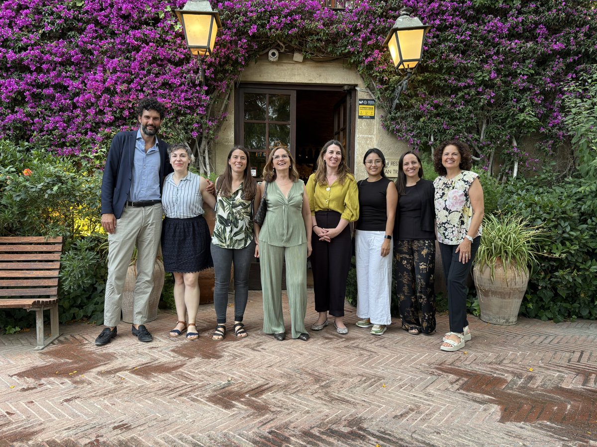 Betina Biagetti (@betinabiagetti) on Twitter photo Starting the second day of the preceptorship at the Pituitary-Hypothalamic Pathology Expert Unit at <a href="/vallhebron/">Vall d'Hebron</a>. A great learning experience ,with some time to catch up with friends too! <a href="/sociedadSEEN/">Sociedad SEEN</a> <a href="/NeuroendocrinoS/">NeuroendocrinoSEEN</a> <a href="/RecordatiRareES/">Recordati Rare Diseases España</a> <a href="/NovoNordiskES/">Novo Nordisk España</a> Starting the second day of the preceptorship at the Pituitary-Hypothalamic Pathology Expert Unit at <a href="/vallhebron/">Vall d'Hebron</a>. A great learning experience ,with some time to catch up with friends too! <a href="/sociedadSEEN/">Sociedad SEEN</a> <a href="/NeuroendocrinoS/">NeuroendocrinoSEEN</a> <a href="/RecordatiRareES/">Recordati Rare Diseases España</a> <a href="/NovoNordiskES/">Novo Nordisk España</a>