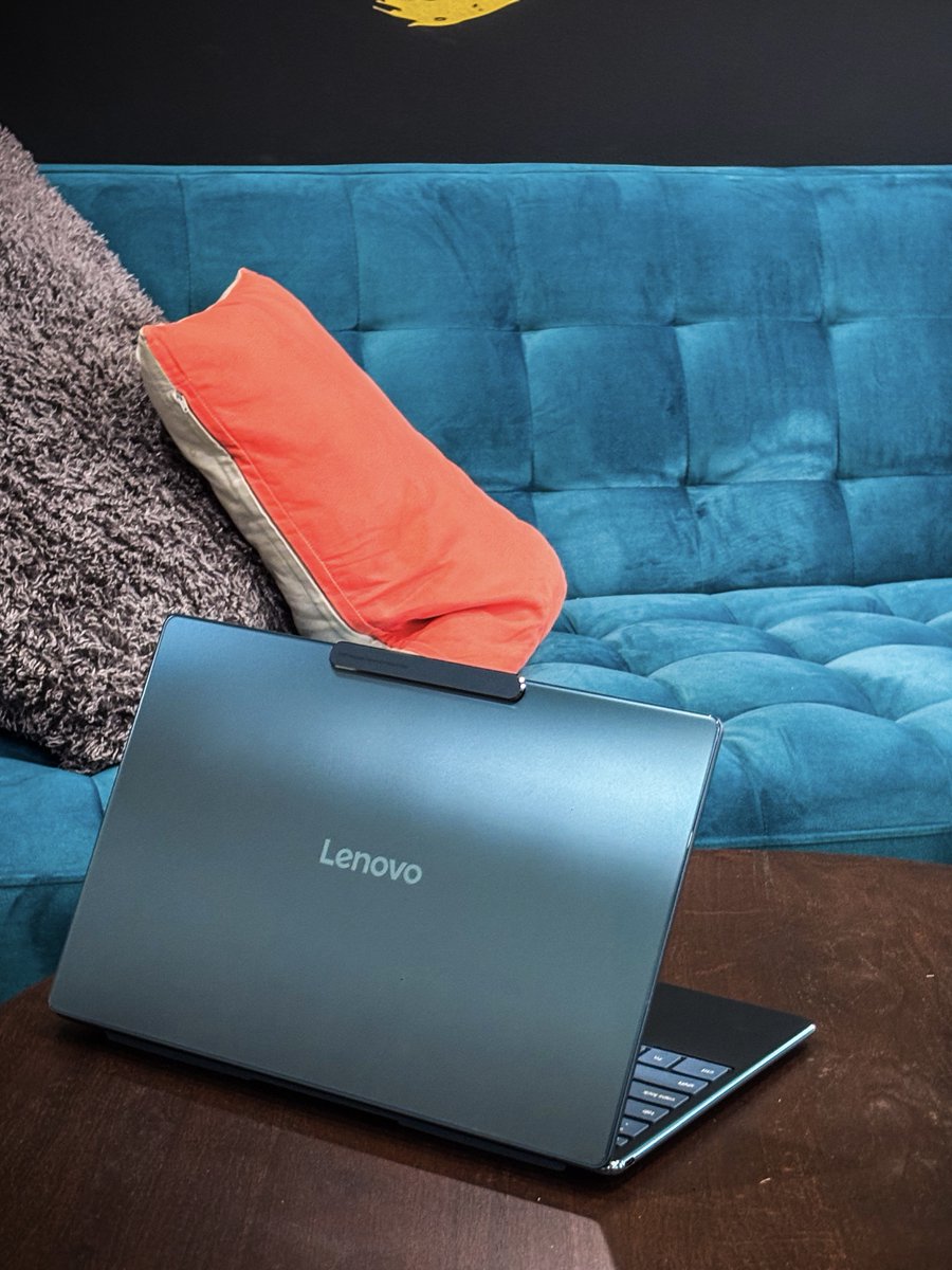 Let's take a moment to admire this Yoga Slim 9i 💻😍