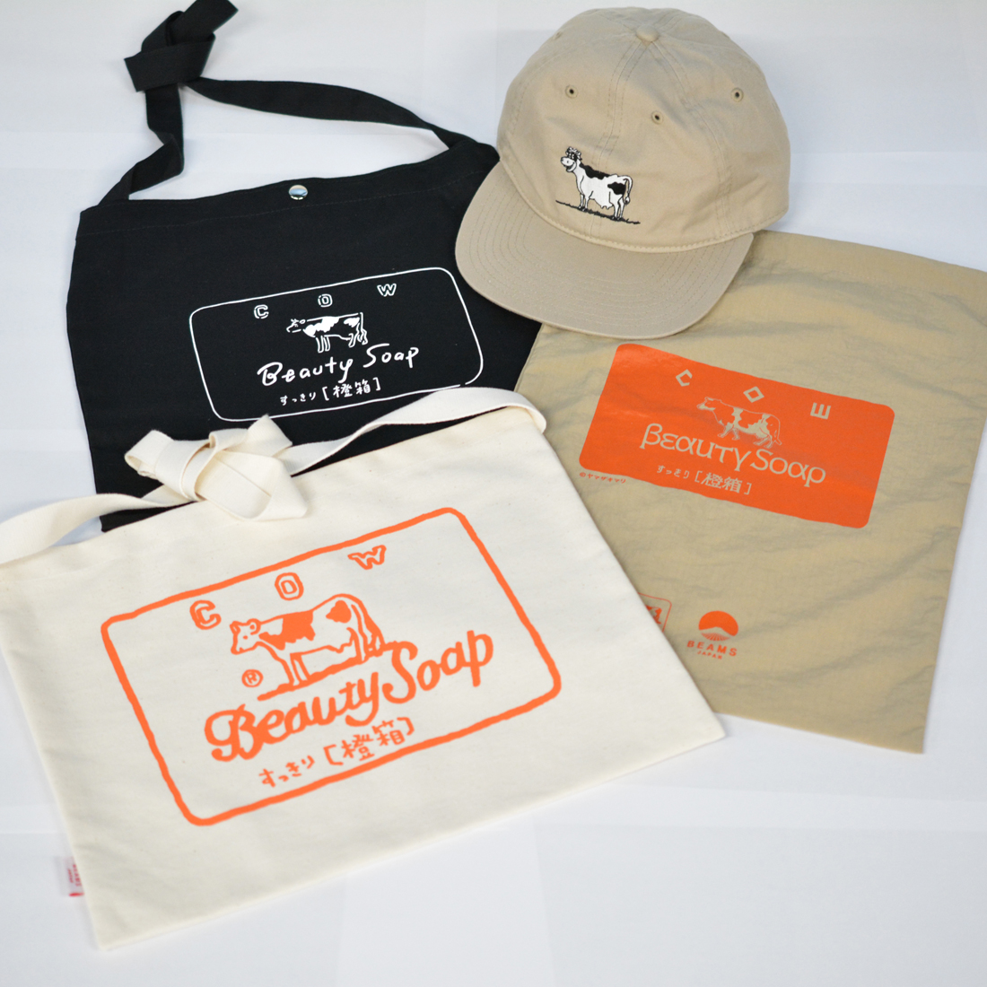 cowsoapcp's tweet image. 「銭湯のススメ2025大阪・関西編」小噺Vol.4
過去イベントプレイバック♨

#銭湯のススメ ではこれまで、数々のオリジナルアイテムが登場！
我らが“牛さん”もイラストで登場しました🐄

今年の牛さんはどうなってしまうのか⁉
乞うご期待✨

#牛乳石鹸
#ビームスジャパン