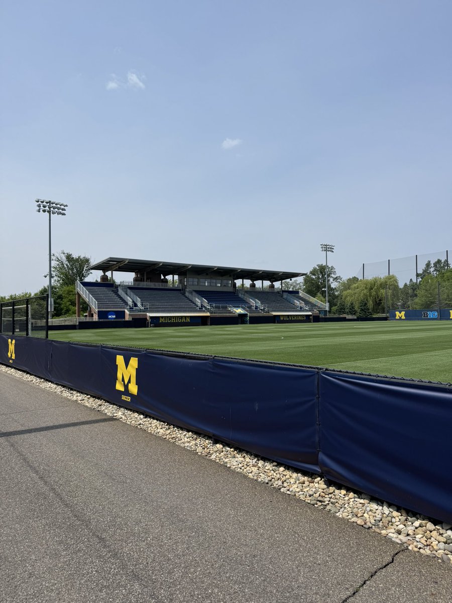 Had an amazing weekend at the University of Michigan! Huge thanks to <a href="/umichwsoccer/">Michigan Women’s Soccer</a> for an awesome ID camp. Learned so much about the team and the program! #GoBlue!