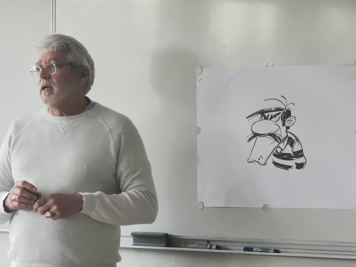 JeanRostandGers's tweet image. Accueil d&apos;#achde au @JeanRostandGers dans le cadre du projet #festibd en 6ème. Un moment d&apos;échanges pour les élèves et un Joe Dalton qui a prit vie sous leurs yeux ! #peac #projetlecturecycle @dsden_32 @actoulouse #projetdeterritoire #rencontreauteur