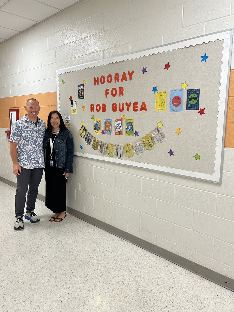 MrsLabanich's tweet image. @RobBuyea Hip Hip Hooray for Rob Buyea!  Awesome author visit!  Thank you for sharing your stories with our students!