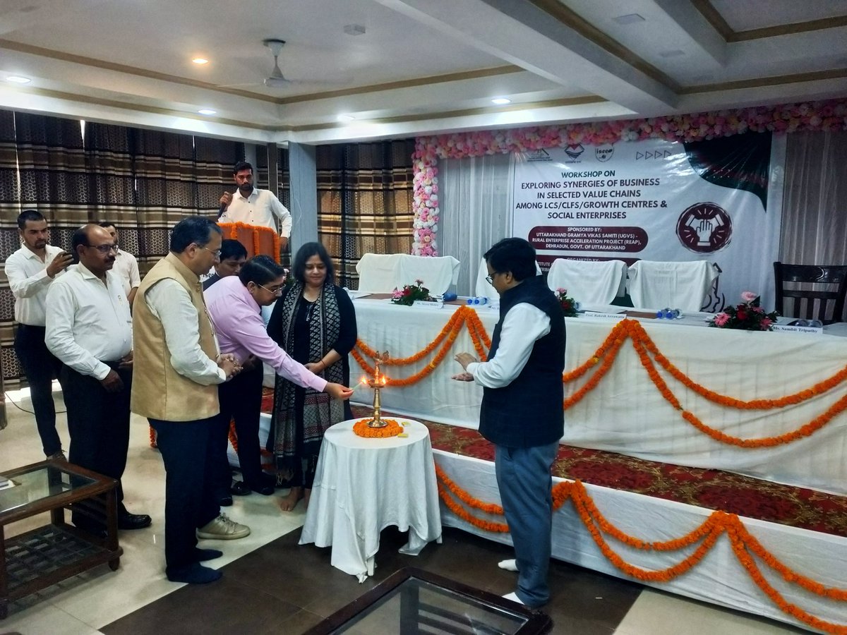 REAPNainital's tweet photo. A two day workshop on Exploring Synergies of Business in selected Value Chains among Lacs/CLFs/GCs &amp; Social Enterprises organised by IRMA &amp; sponsored by REAP at Dehradun in presence of Ms Meera Misra, Country Head IFAD &amp; distinguished guests.
@REAPNainital 
@REAPUttarakhand https://t.co/YlIMVDRdti